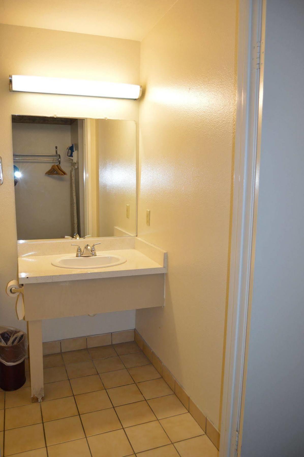 Town House Motel Lancaster Extérieur photo