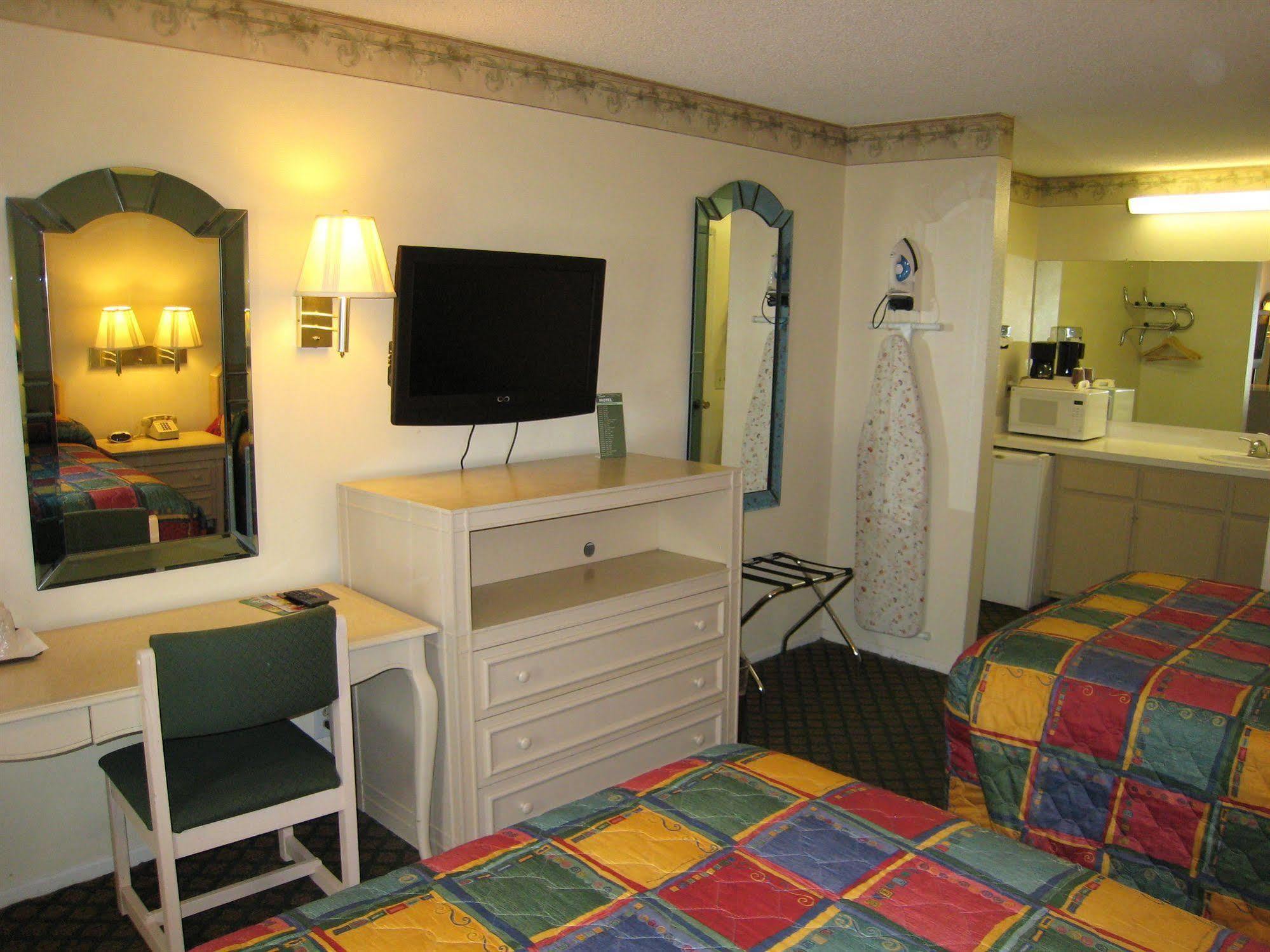 Town House Motel Lancaster Extérieur photo