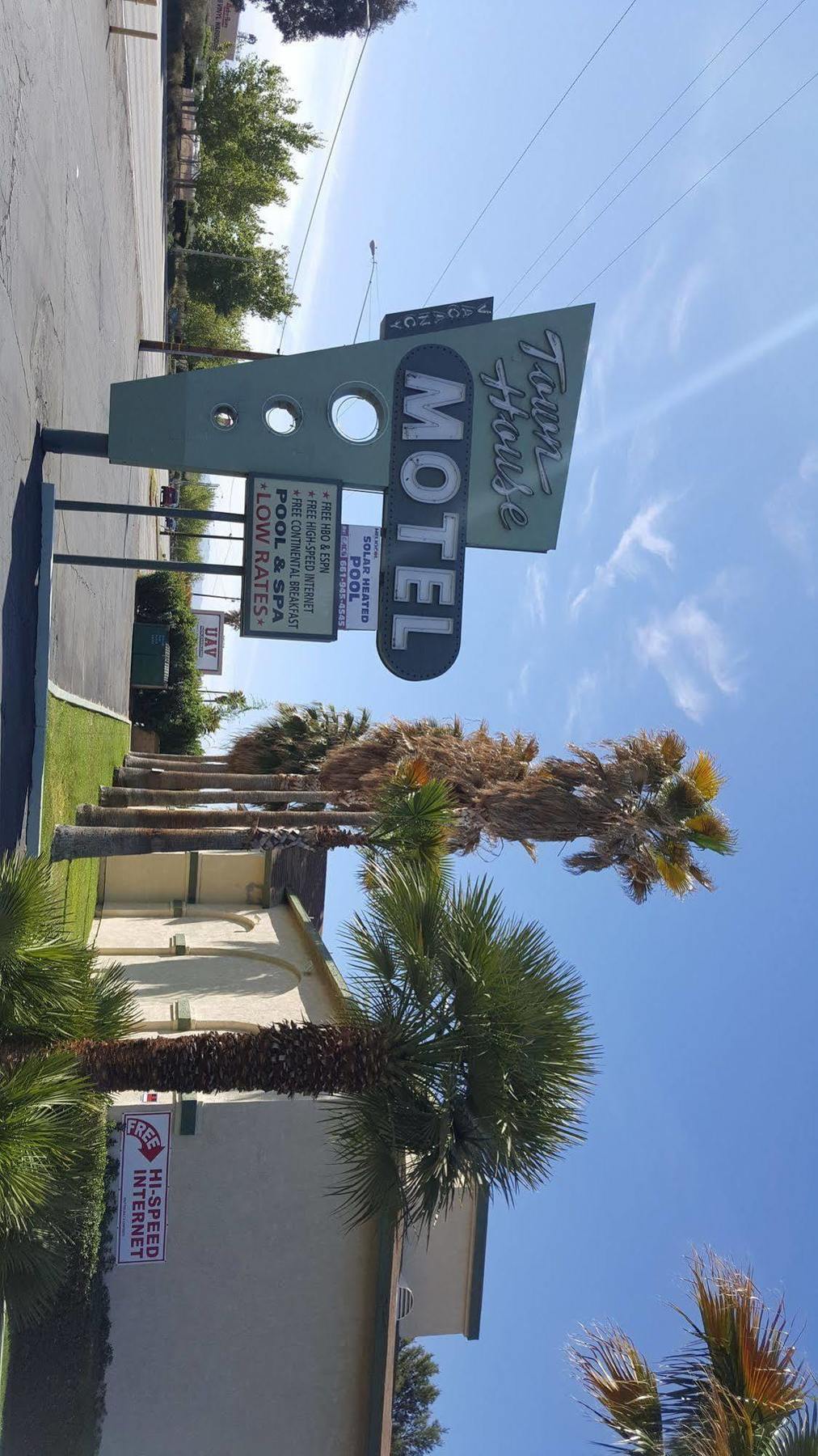 Town House Motel Lancaster Extérieur photo